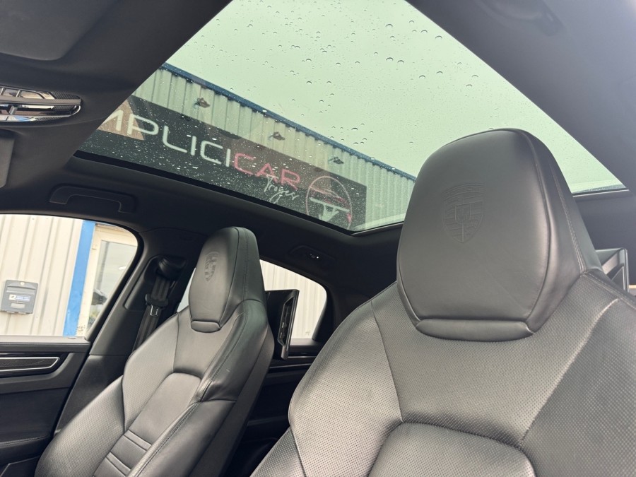 PORSCHE d'occasion CAYENNE 3.0 V6 462ch E-Hybrid de 2020 Troyes (10)﻿