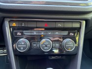 VOLKSWAGEN d'occasion T-ROC 2 TDI 150 IQ DRIVE DSG AUTO de 2019 Nîmes