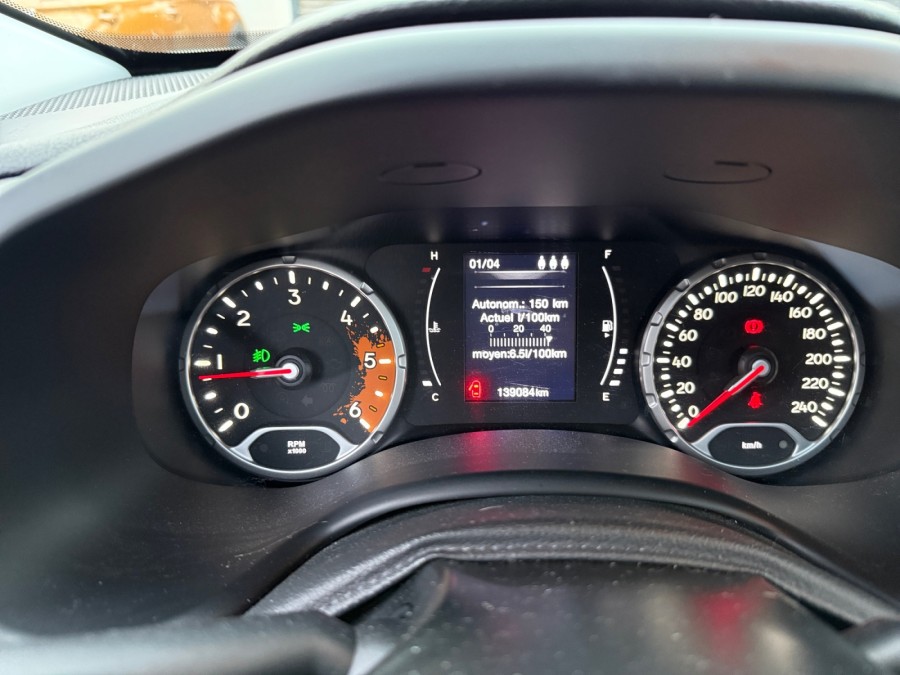 JEEP d'occasion RENEGADE 1.6 MULTIJET 95 SOUTH BEACH EDITION de 2017