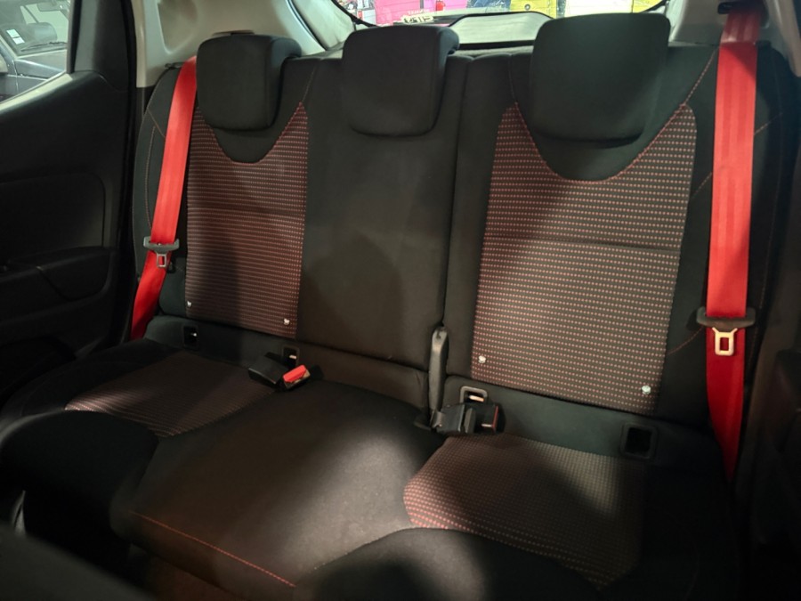 RENAULT d'occasion CLIO IV 1.6 TCE 200 RENAULT SPORT RS EDC AUTO de