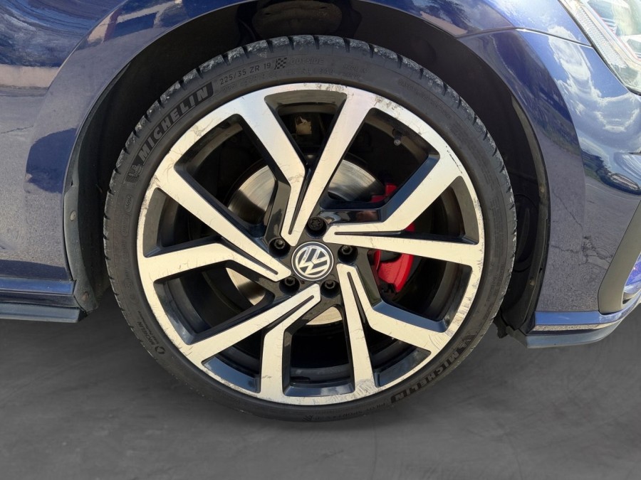 VOLKSWAGEN d'occasion GOLF VII 2.0 TSI 230 GTI PERFORMANCE DSG de