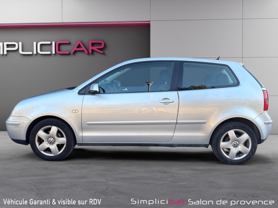 VOLKSWAGEN d'occasion POLO 1.2 12V 65 TREND de 2004 Salon de Provence