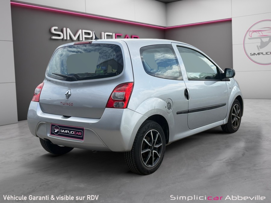 RENAULT d'occasion TWINGO 1.2 LEV 16v 75ch Authentique de 2010