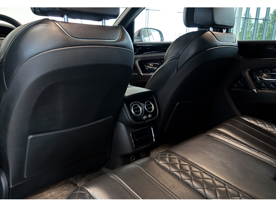 BENTLEY d'occasion BENTAYGA BENTLEY BENTAYGA 6.0 W12 608 de 2017