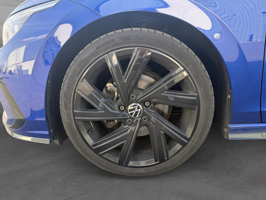 VOLKSWAGEN d'occasion GOLF 2.0 TDI 150 R-LINE EDITION DSG de 2024