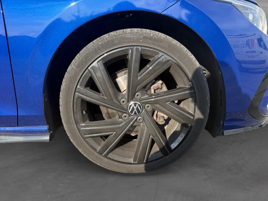VOLKSWAGEN d'occasion GOLF 2.0 TDI 150 R-LINE EDITION DSG de 2024