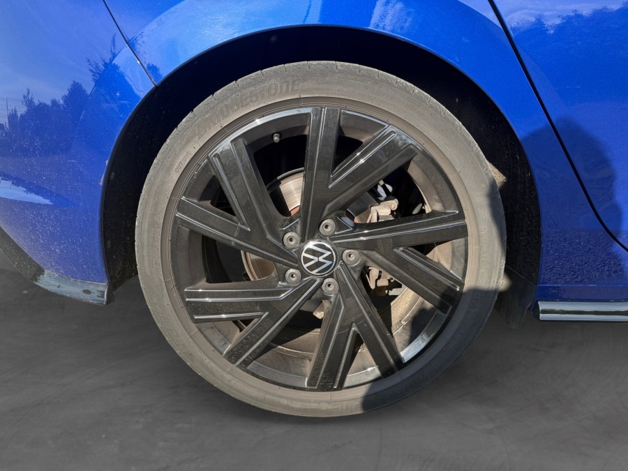 VOLKSWAGEN d'occasion GOLF 2.0 TDI 150 R-LINE EDITION DSG de 2024