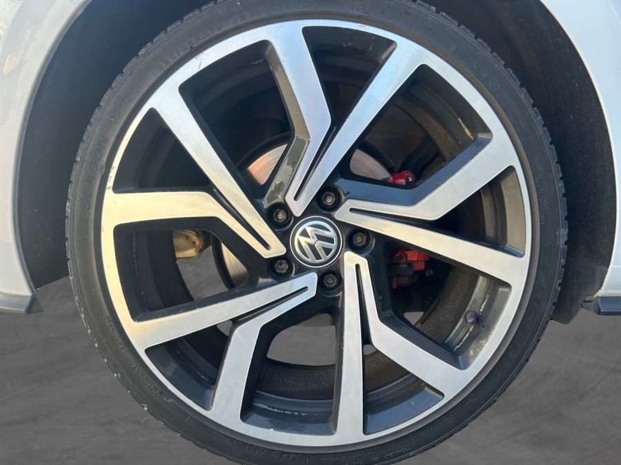 VOLKSWAGEN d'occasion GOLF VII 2 TDI 184 GTD DSG AUTO de 2017 Lyon St
