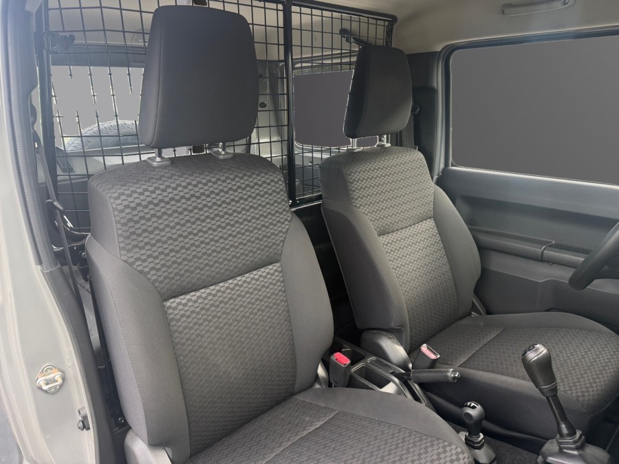 SUZUKI d'occasion JIMNY 1.5 VVT PRIVILEGE ALLGRIP PRO de 2023 Saint