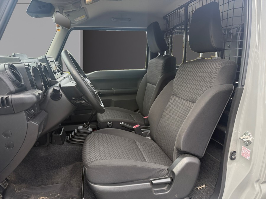 SUZUKI d'occasion JIMNY 1.5 VVT PRIVILEGE ALLGRIP PRO de 2023 Saint