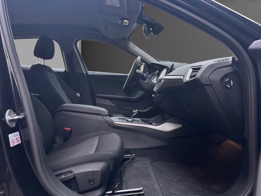 BMW d'occasion SERIE 1 118I 136 BUSINESS DESIGN DKG de 2023 Cannes