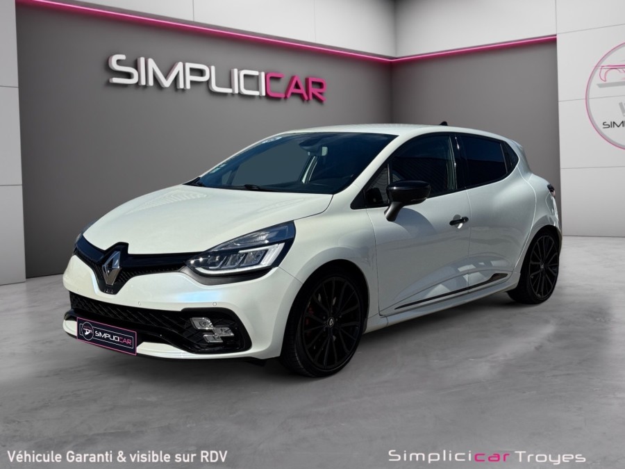 RENAULT d'occasion CLIO IV 1.6 TCE 220 RENAULT SPORT RS TROPHY EDC