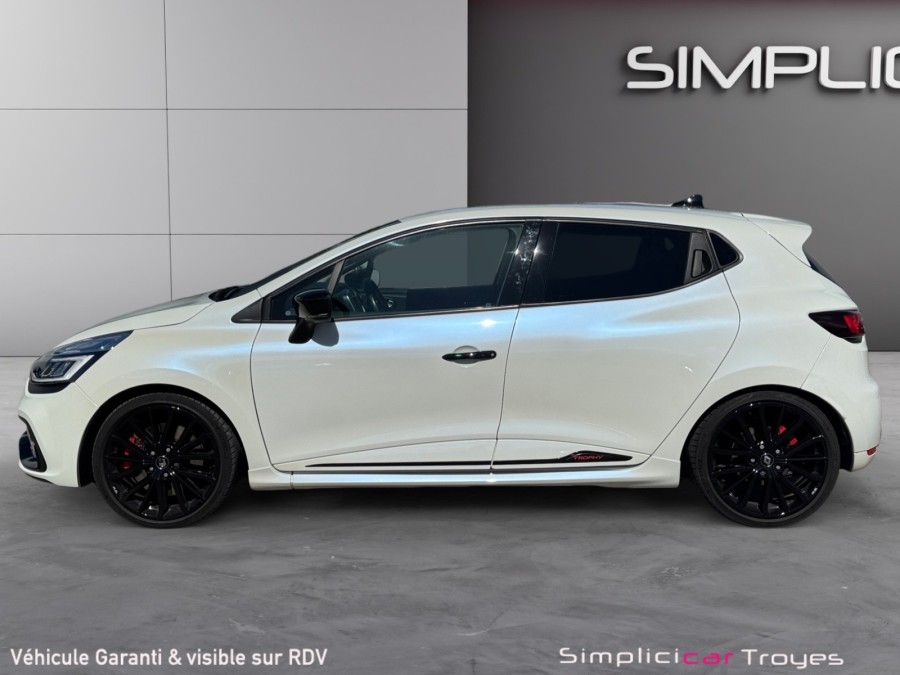 RENAULT d'occasion CLIO IV 1.6 TCE 220 RENAULT SPORT RS TROPHY EDC