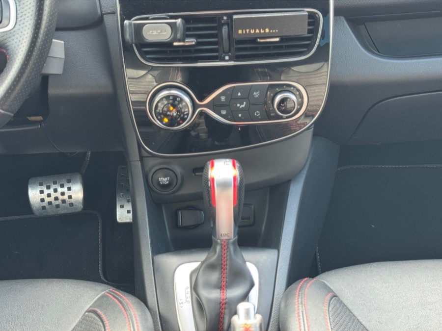 RENAULT d'occasion CLIO IV 1.6 TCE 220 RENAULT SPORT RS TROPHY EDC