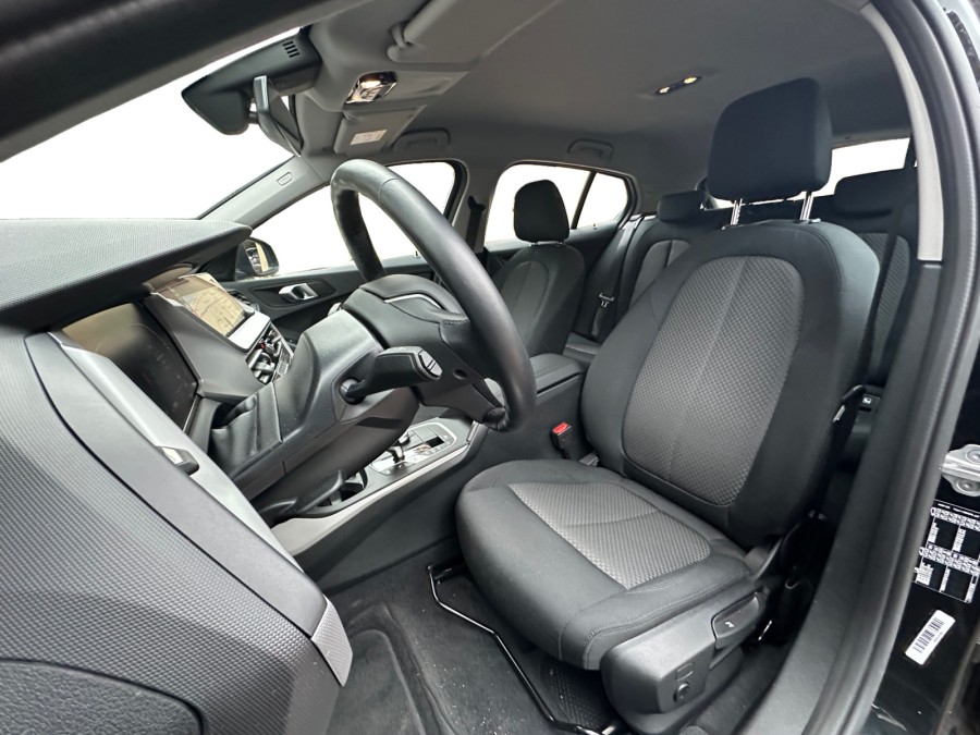 BMW d'occasion SERIE 1 118I 136 BUSINESS DESIGN DKG de 2023 Cannes