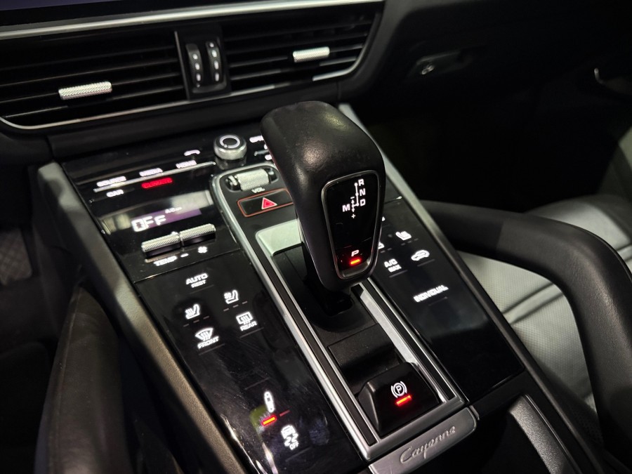 PORSCHE d'occasion CAYENNE COUPE 3 V6 462 E-HYBRID AUTO de 2022