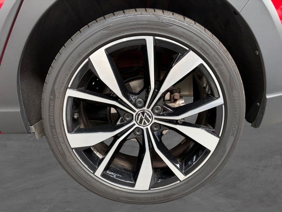 VOLKSWAGEN d'occasion TAIGO 1 TSI 110 R LINE DSG AUTO de 2023 Lyon