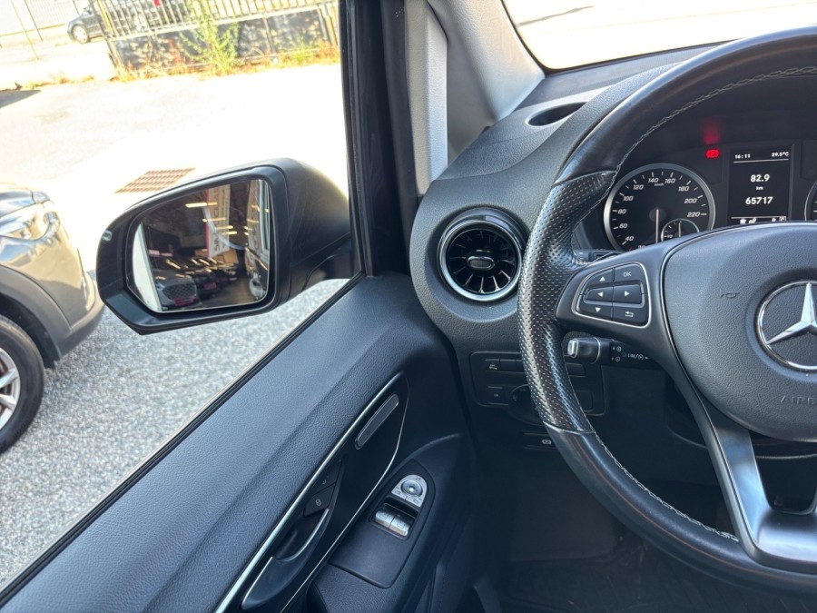 MERCEDES d'occasion VITO 2 114 CDI TOURER COMPACT de 2023 Valence