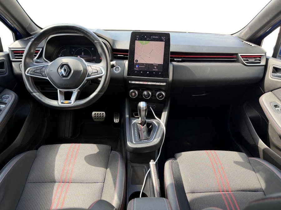 RENAULT d'occasion CLIO 1.6 E-TECH 145 RS LINE de 2021 Saint Maximin