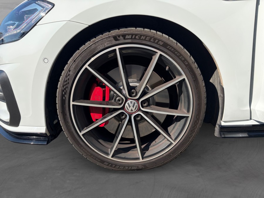 VOLKSWAGEN d'occasion GOLF 2.0 TSI 290 GTI TCR de 2019 Saint Omer