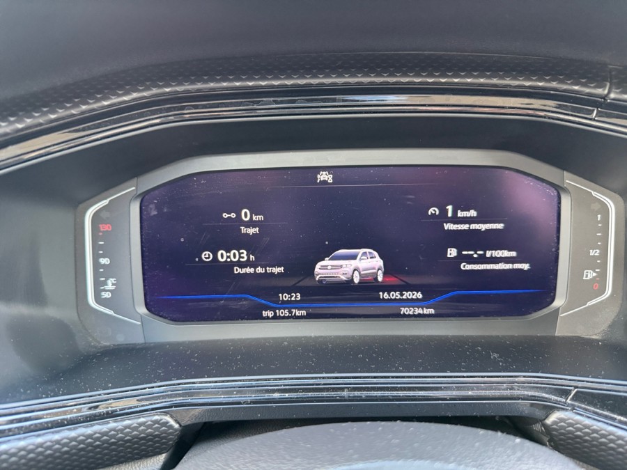 VOLKSWAGEN d'occasion T-CROSS 1.0 TSI 110 LIFE PLUS DSG de 2022 Lyon