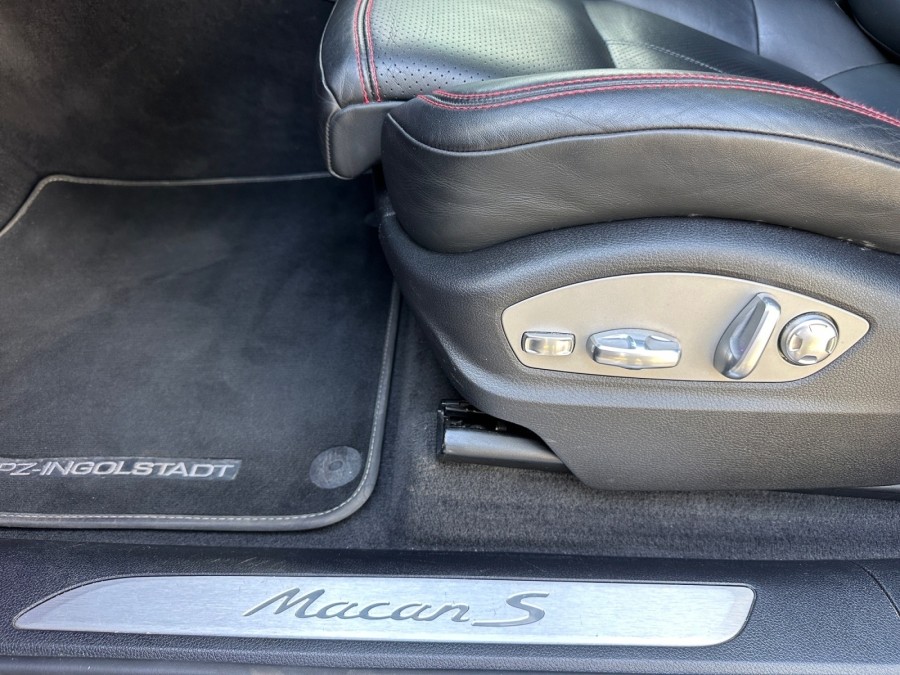 PORSCHE d'occasion MACAN 3.0 V6 S 354Ch de 2019 Osny (95)﻿