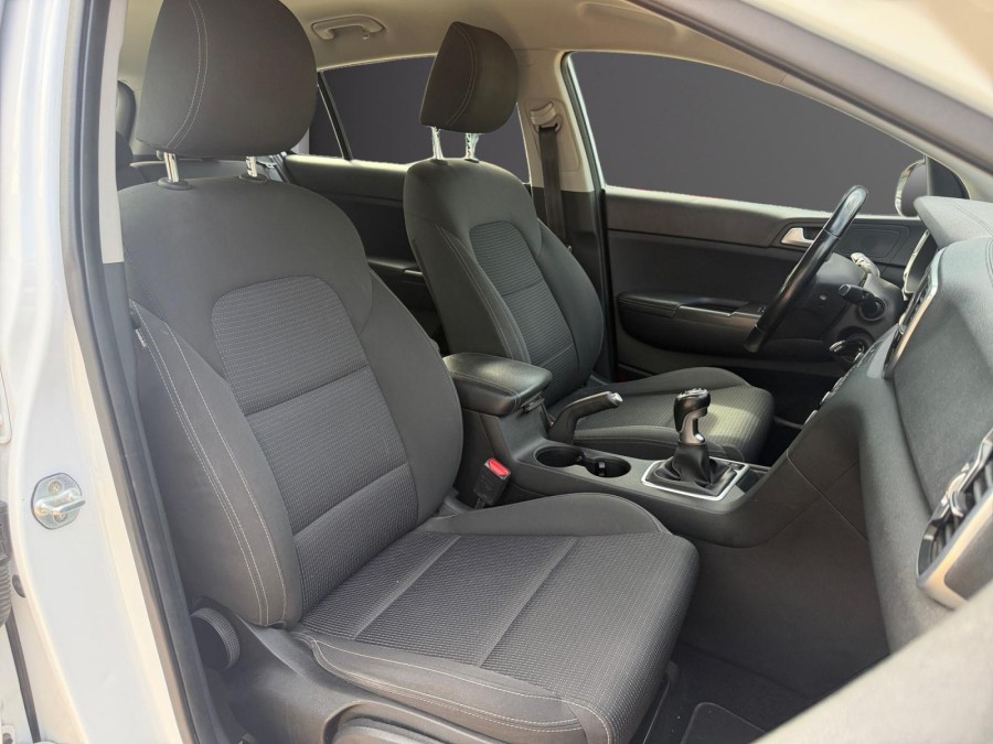 KIA d'occasion SPORTAGE 1.7 CRDI 115 4X2 MOTION de 2017 Nord Isère
