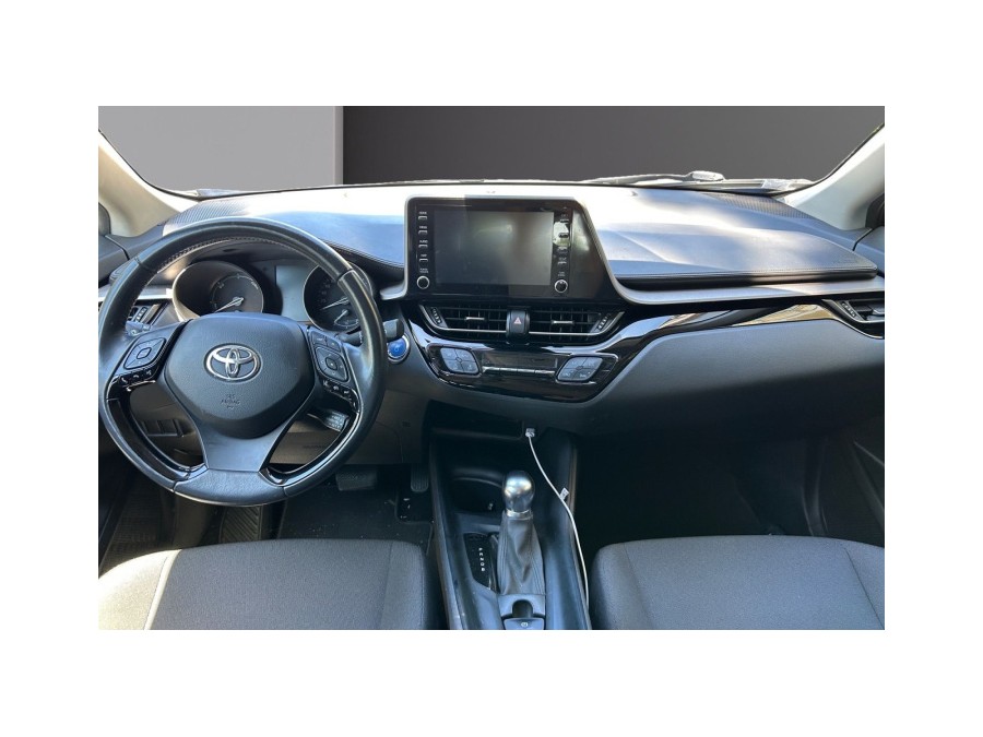 TOYOTA d'occasion C-HR 1.8 122H DISTINCTIVE de 2021 Nice (06)﻿
