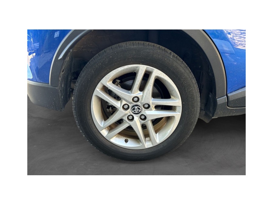 TOYOTA d'occasion C-HR 1.8 122H DISTINCTIVE de 2021 Nice (06)﻿