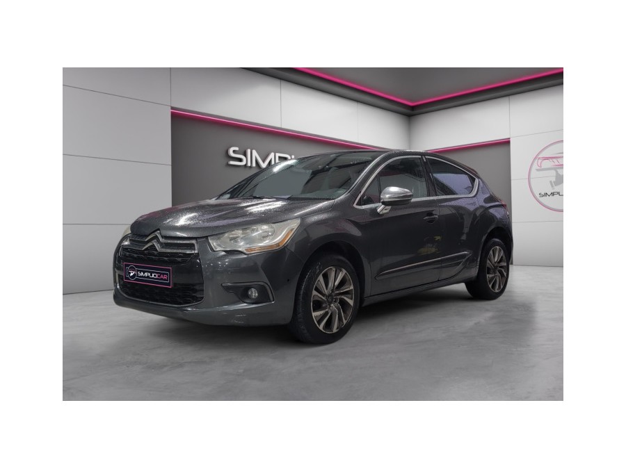 DS d'occasion DS4 1.6 E-HDI 115 WIFI ON BOARD de 2013 Brest (29)﻿