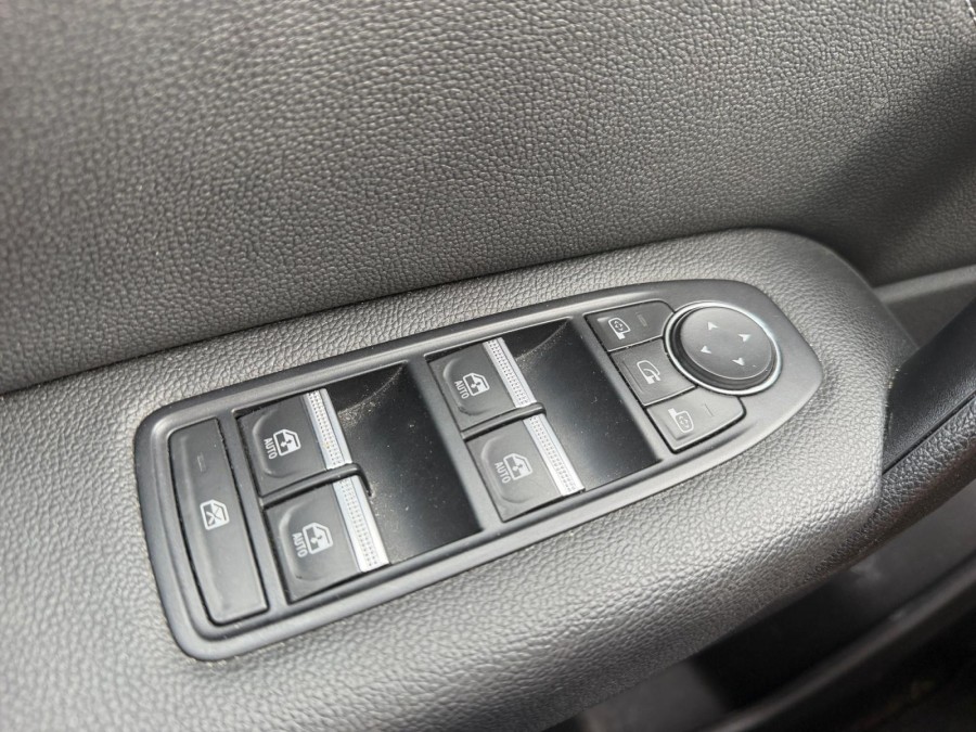 RENAULT d'occasion CAPTUR 1.6 E-TECH 145 TECHNO de 2023 Caen (14)﻿