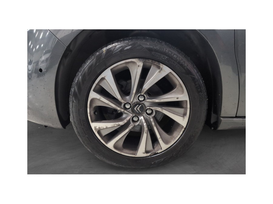 DS d'occasion DS4 1.6 E-HDI 115 WIFI ON BOARD de 2013 Brest (29)﻿