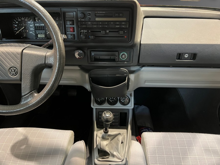 VOLKSWAGEN d'occasion GOLF CLASSIC de 1990 Fontainebleau (77)﻿