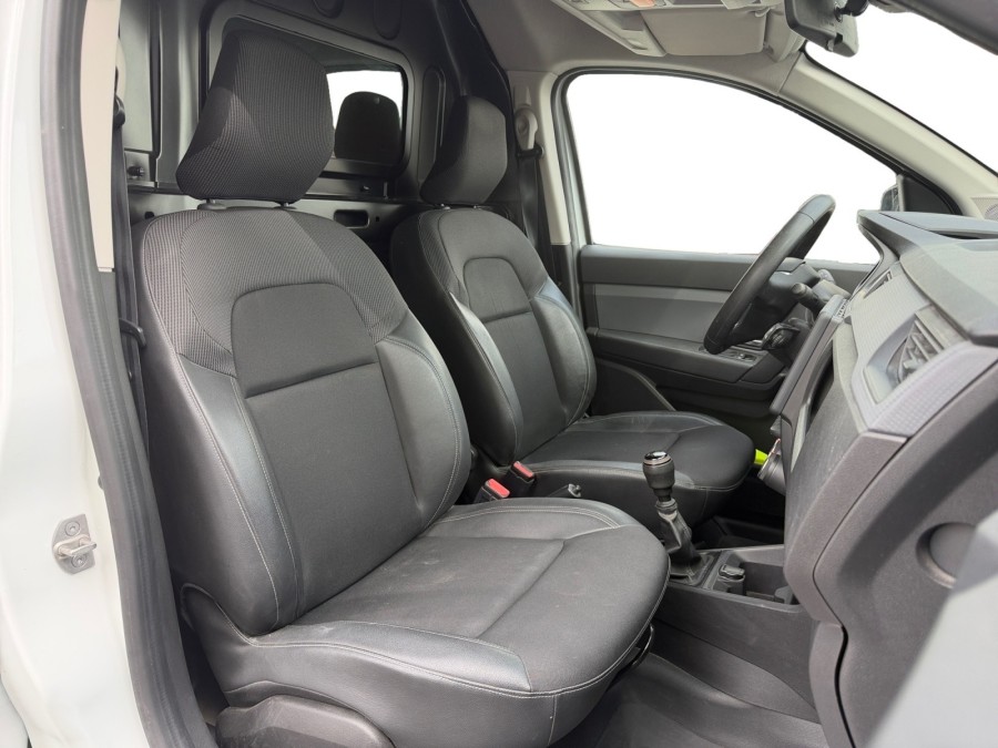 RENAULT d'occasion EXPRESS VAN 1.5 BLUE DCI 95 ECO CONFORT de 2021