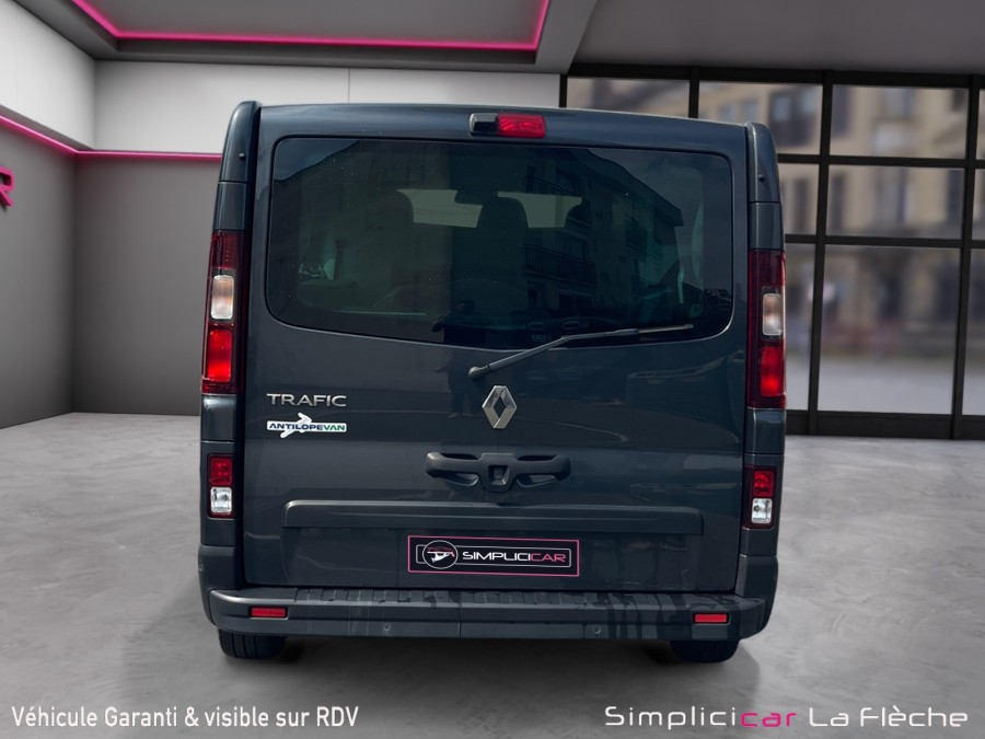 RENAULT d'occasion TRAFIC L1H1 3T 2.0 Blue dCi 130ch ANTILOPE VAN de