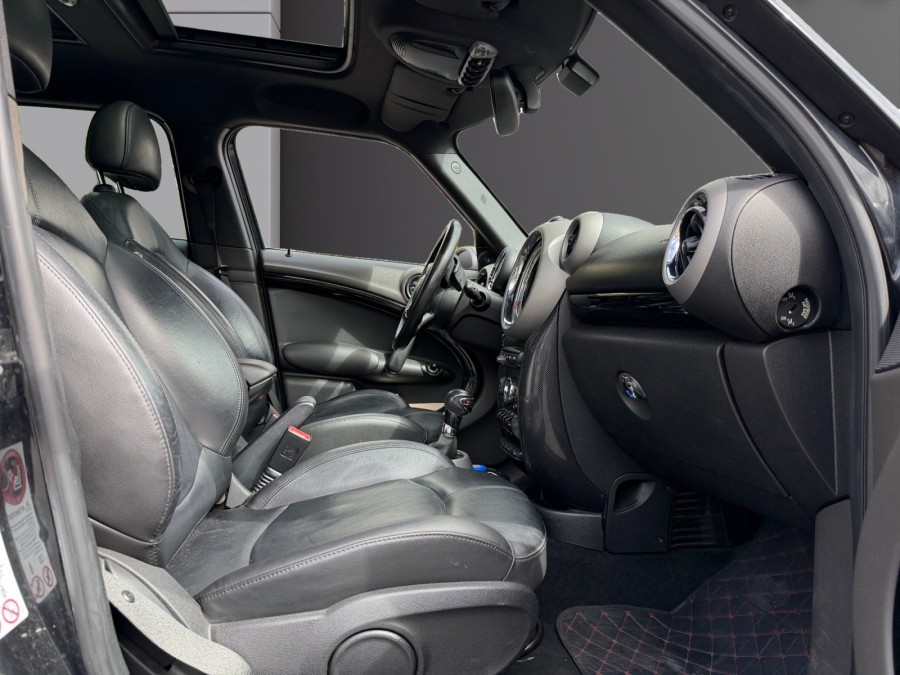 MINI d'occasion COUNTRYMAN COOPER S 184 ALL4 PACK A de 2011 Le Raincy