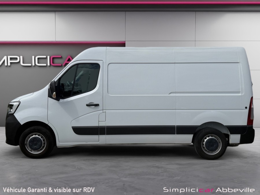 RENAULT d'occasion MASTER F3300 L2H2 DCI 135 GRAND CONFORT de 2023