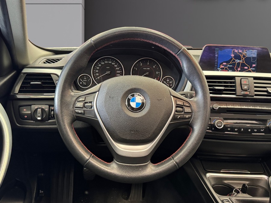 BMW d'occasion 318 2 D 143 XDRIVE TOURING BUSINESS de 2013 Amiens