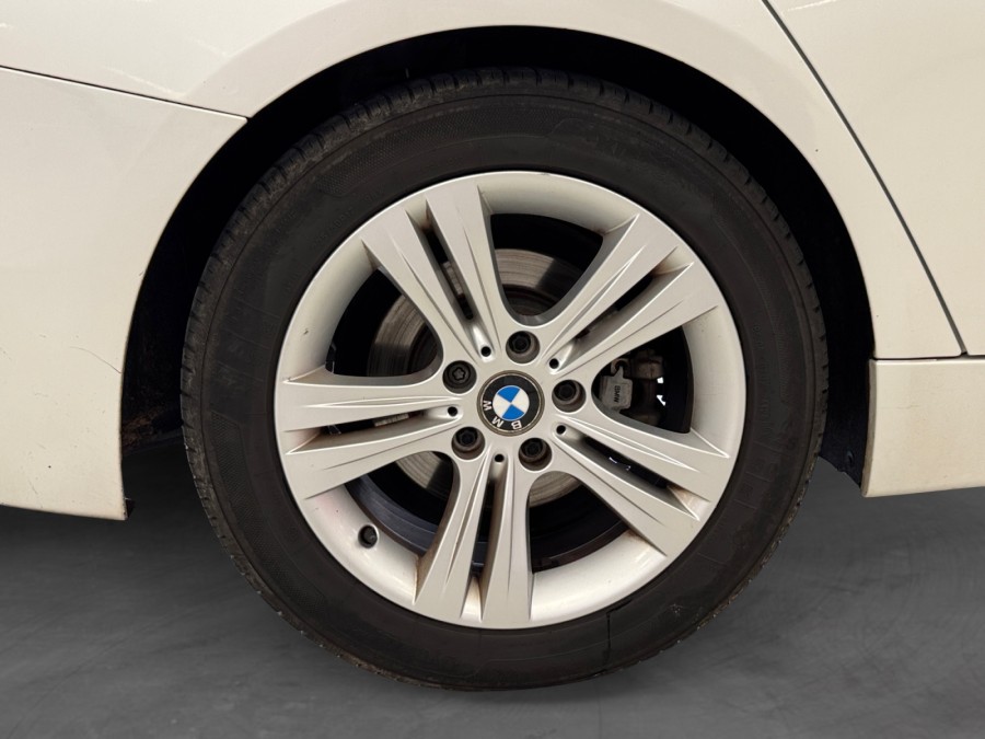 BMW d'occasion 318 2 D 143 XDRIVE TOURING BUSINESS de 2013 Amiens