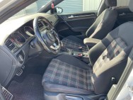 VOLKSWAGEN d'occasion GOLF VII 2 TSI 220 GTI DSG6 AUTO de 2016 Royan