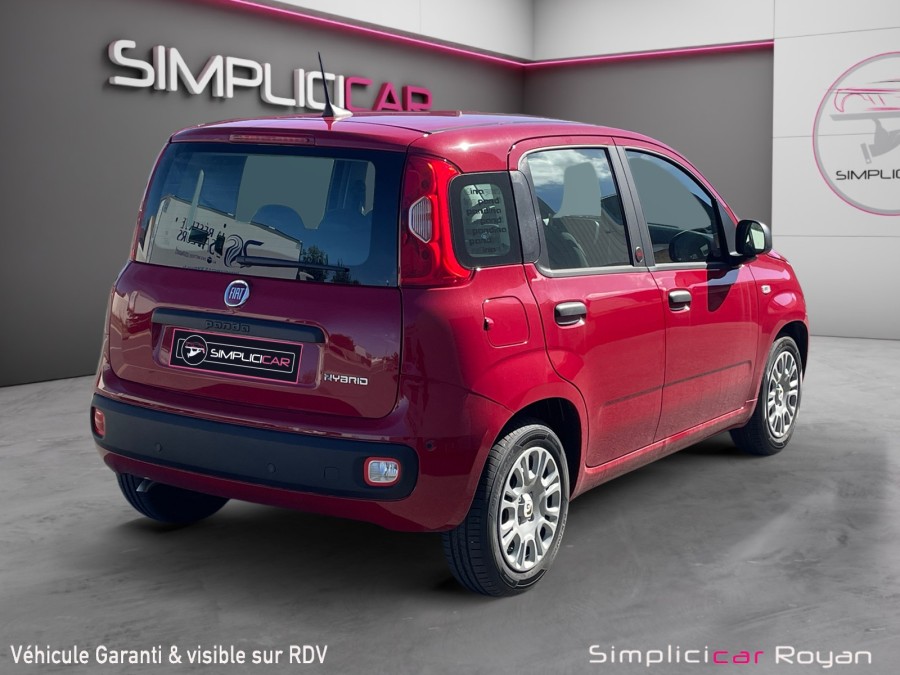 FIAT d'occasion PANDA CLASSIC 1.0 BSG 70 HYBRID ICONE de 2026 Royan