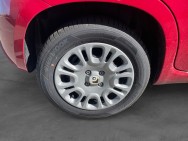 FIAT d'occasion PANDA CLASSIC 1.0 BSG 70 HYBRID ICONE de 2026 Royan