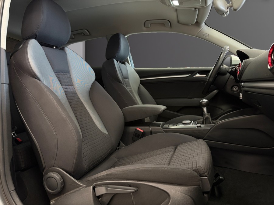 AUDI d'occasion A3 1.6 TDI 105 S LINE de 2014 Amiens (80)﻿