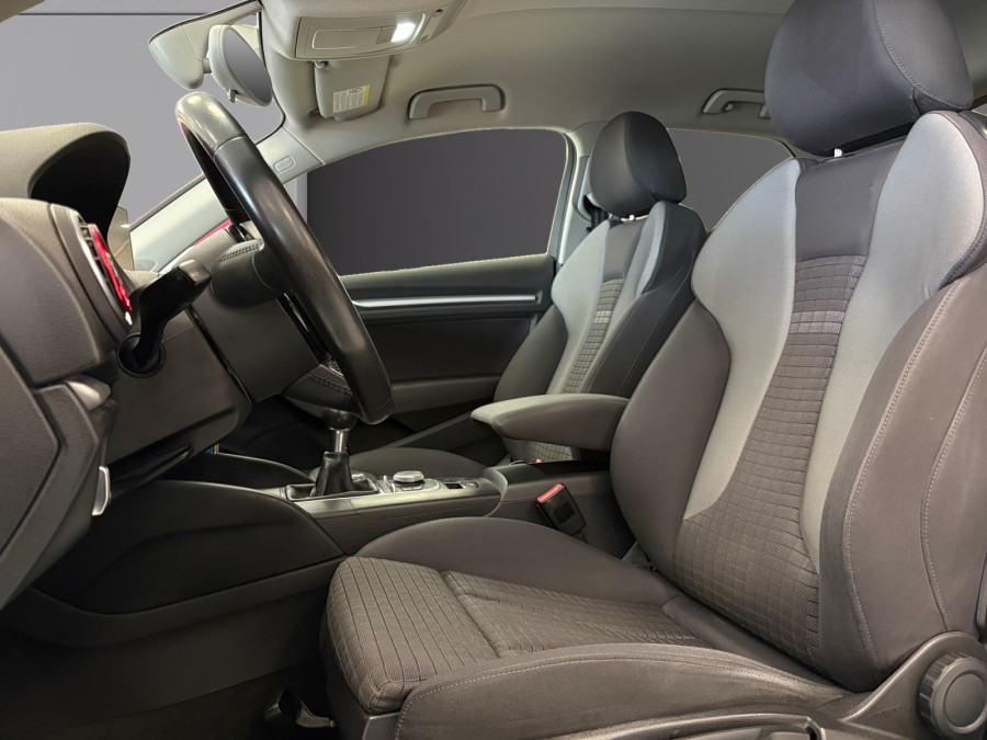 AUDI d'occasion A3 1.6 TDI 105 S LINE de 2014 Amiens (80)﻿
