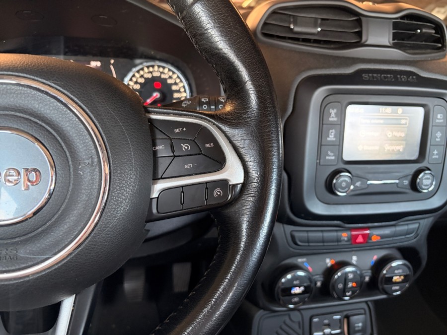 JEEP d'occasion RENEGADE 1.6 MULTIJET 120 NIGHT EAGLE de 2016 Valence