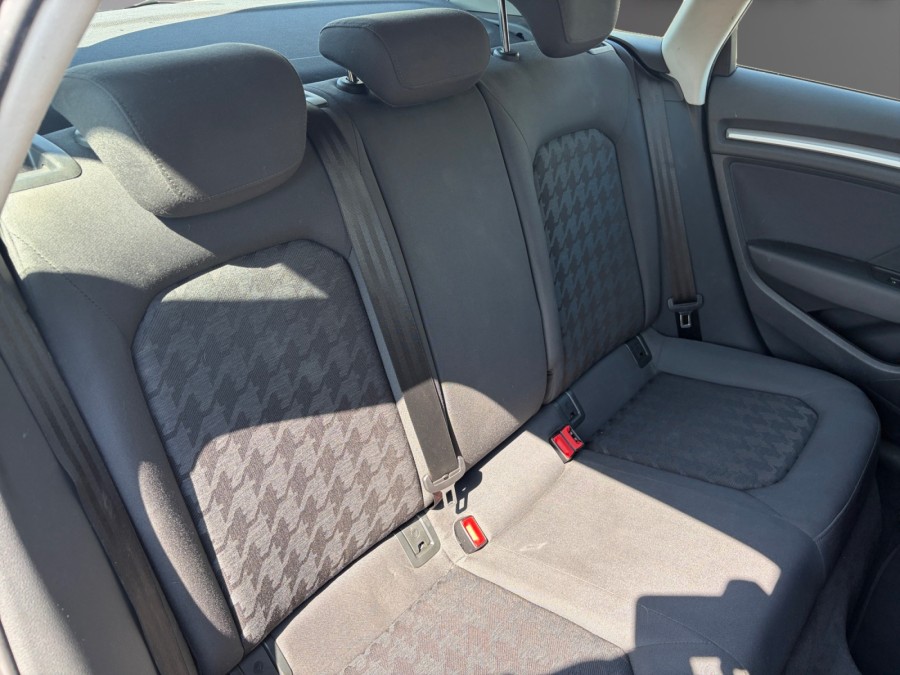 AUDI d'occasion A3 A3 Sportback 1.6 TDI 110 Ambiente de 2014 Saint