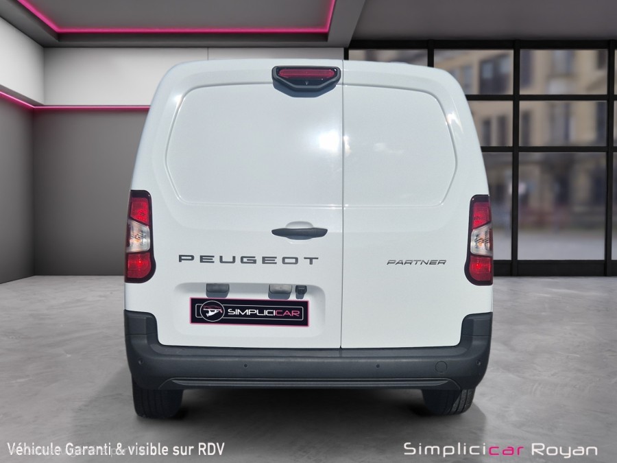 PEUGEOT d'occasion PARTNER 1.5 BLUE HDI 100 de 2024 Royan (17)﻿