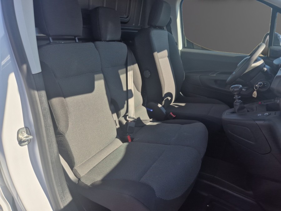 PEUGEOT d'occasion PARTNER 1.5 BLUE HDI 100 de 2024 Royan (17)﻿