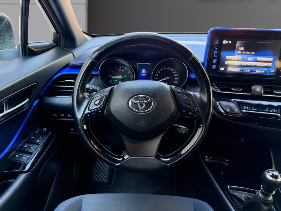 TOYOTA d'occasion C-HR 1.2T 115 GRAPHIC de 2017 Nîmes (30)﻿