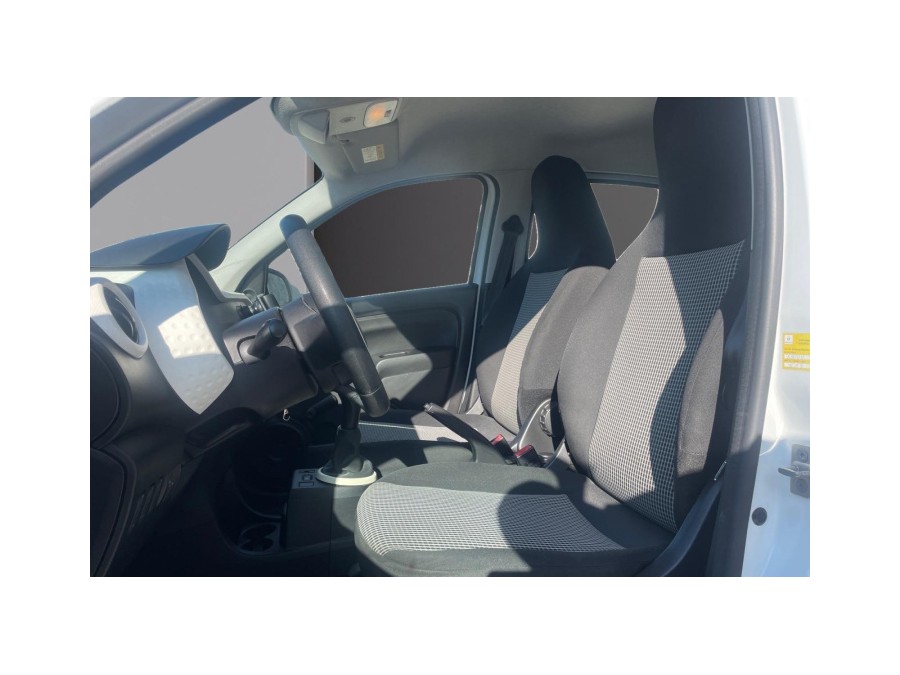 RENAULT d'occasion TWINGO 1.0 SCe 70 de 2016 Nice (06)﻿